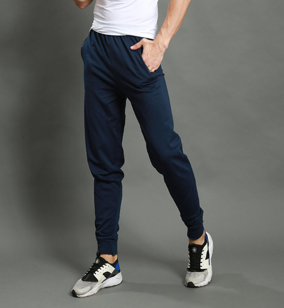Quần jogger Trung Quốc