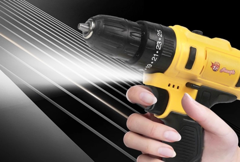 Máy khoan cầm tay Trung Quốc