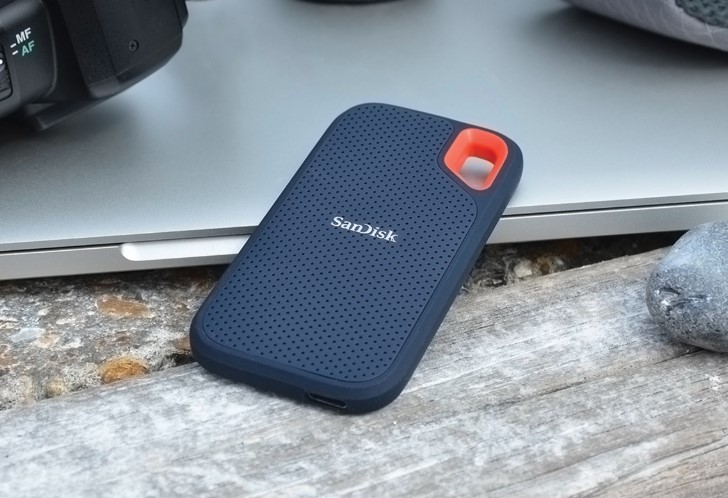 ổ cứng di động Trung Quốc